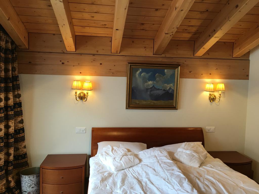 Chalet Guggenbiel Zermatt Exterior photo